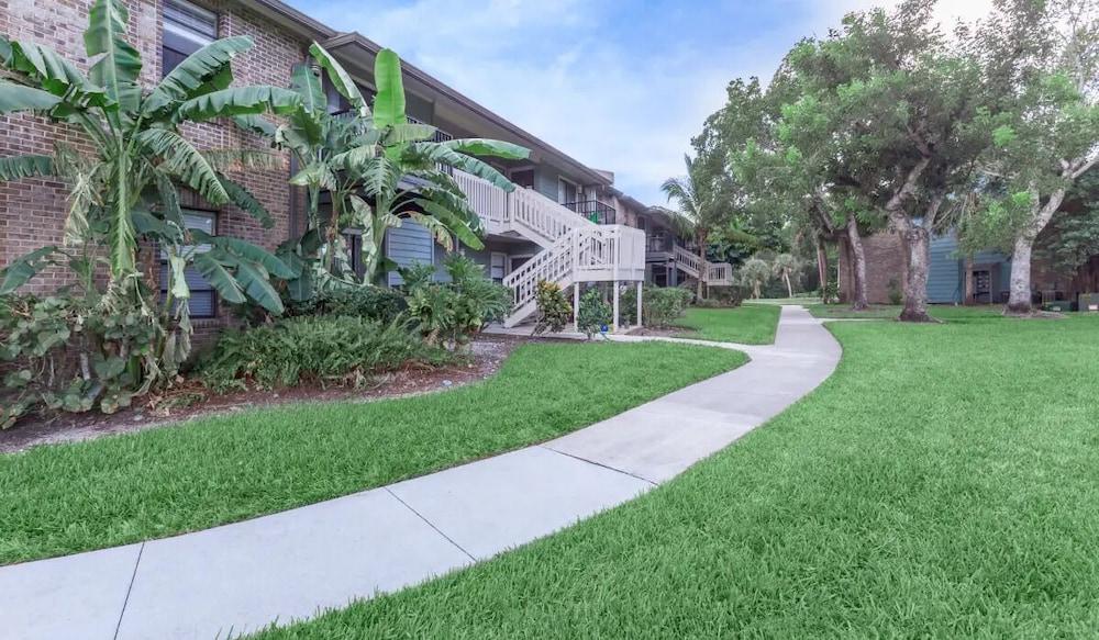 Landing Fort Myers Forestwood photo 16