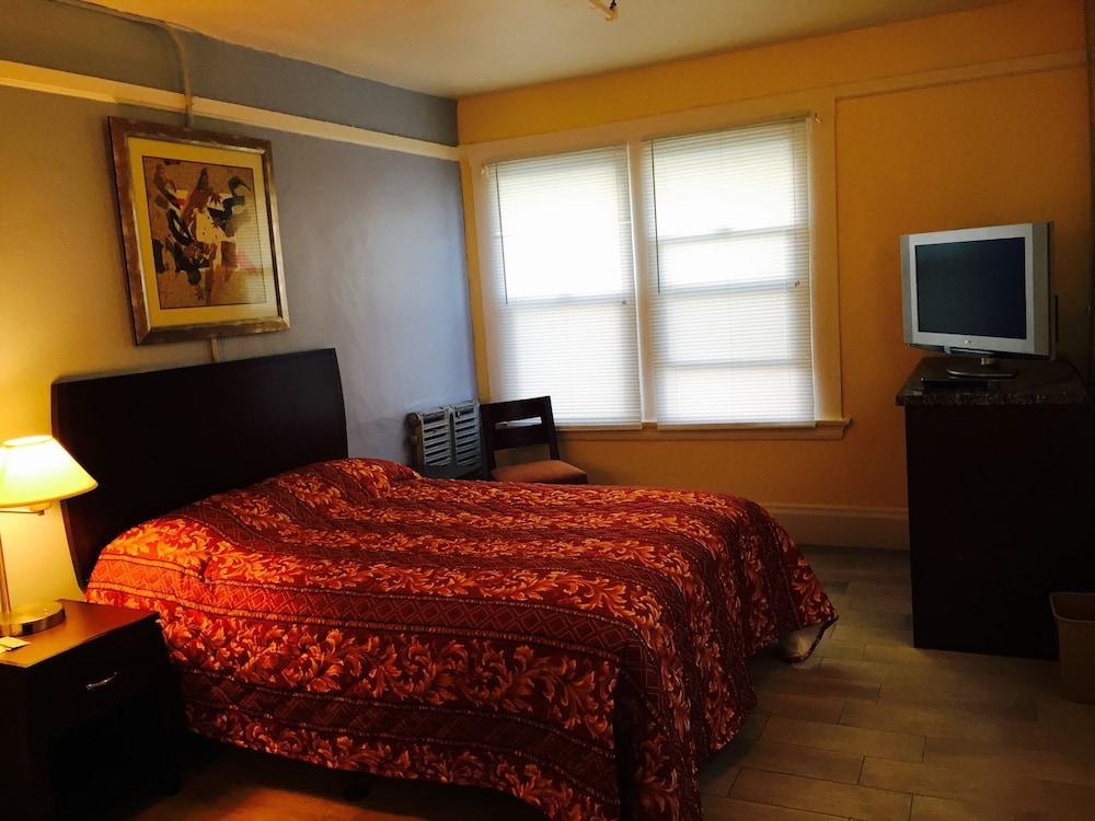 Aldrich Hotel photo 6