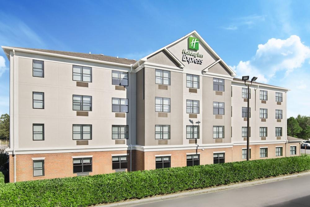 Holiday Inn Express & Suites Byron by IHG photo 12