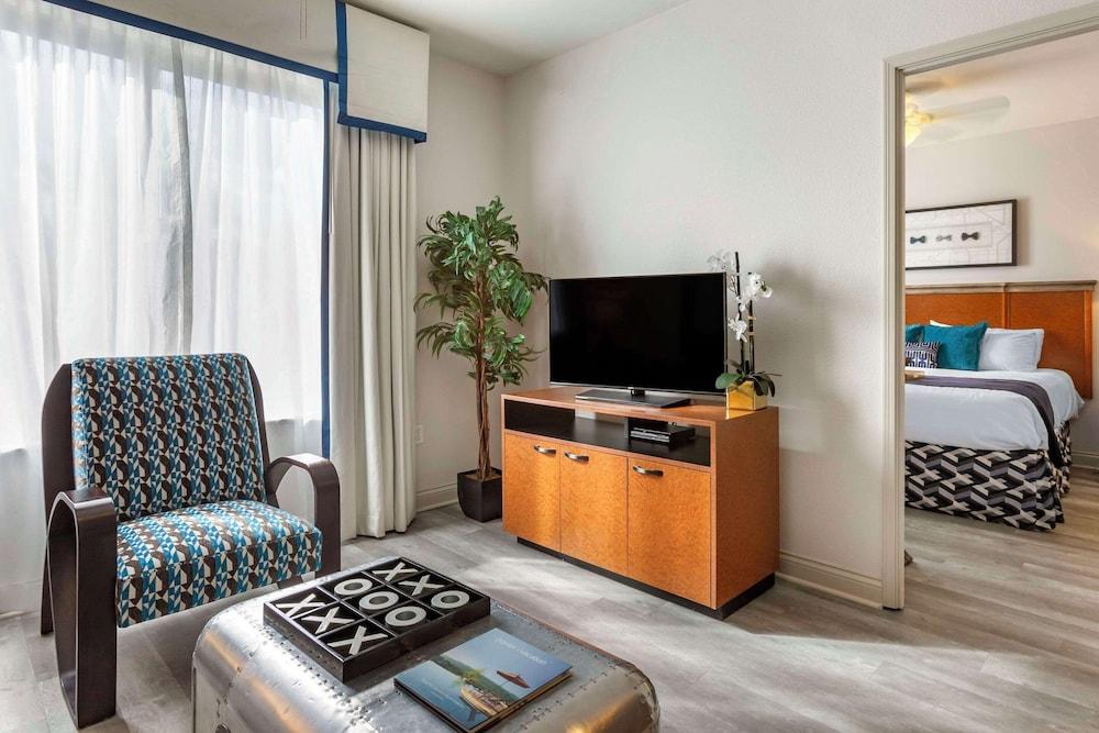 Bluegreen Vacations Club 36, an Ascend Collection Resort photo 7