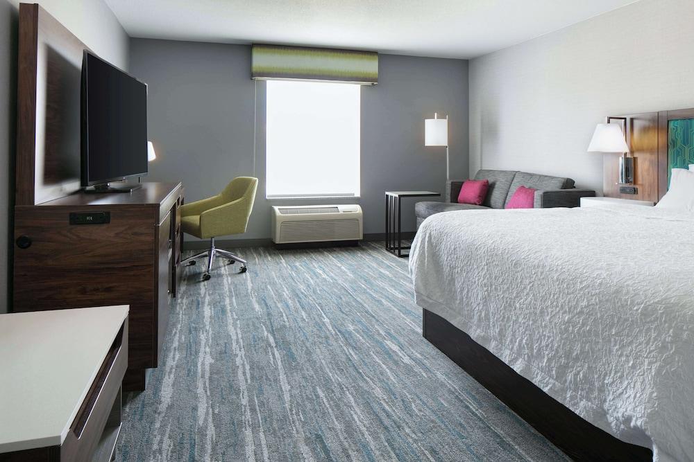 Hampton Inn & Suites Grafton photo 6