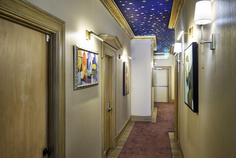 The Edward Hotel photo 16