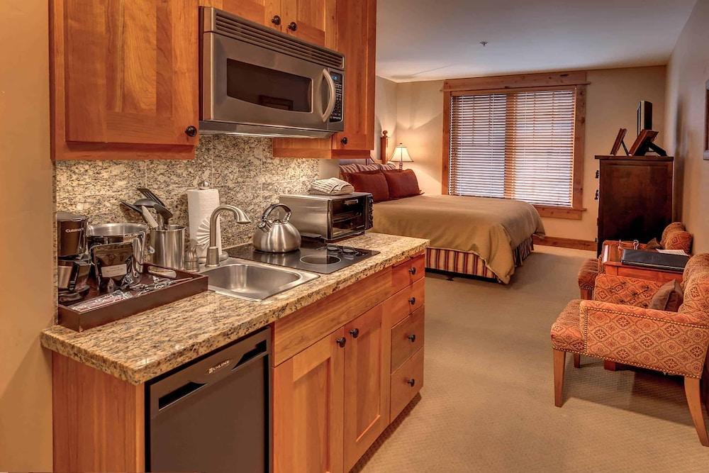 East West Hospitality Tahoe photo 25