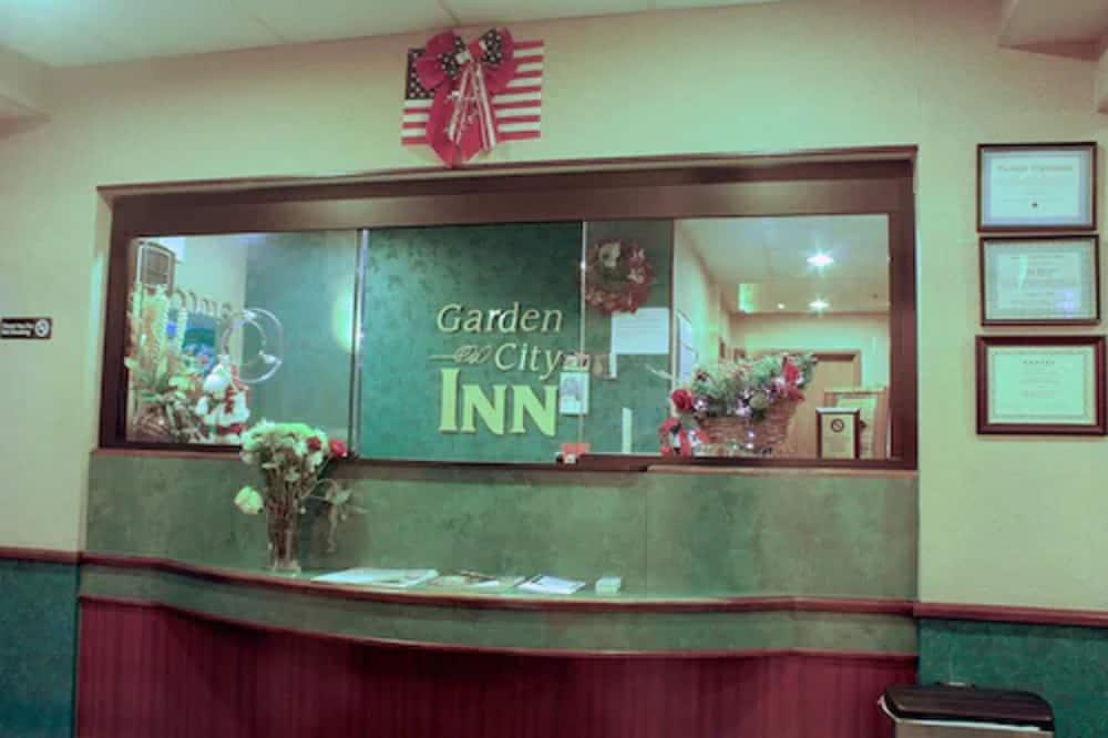 Garden City Inn photo 8