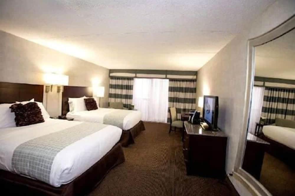 Somerset Inn photo 21
