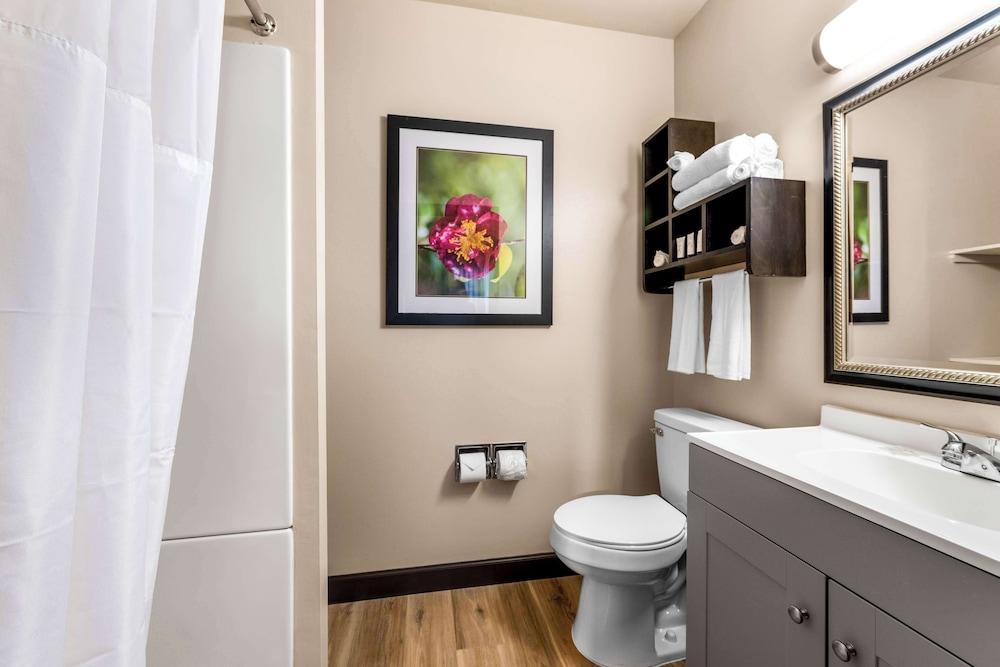 Americas Best Value Inn Marquette photo 31