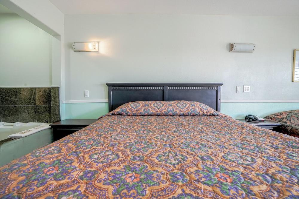 Day&Night Inn photo 21