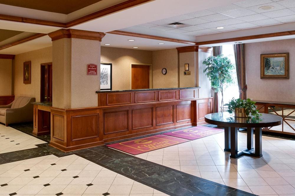 Clarion Hotel Portland Airport ME photo 3