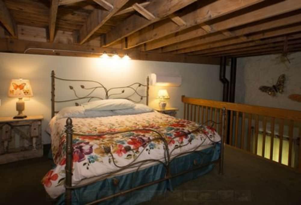 Stone Mill Hotel & Suites photo 56