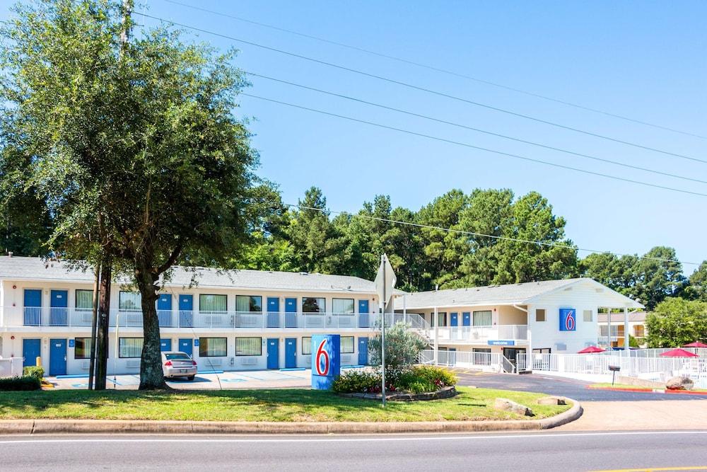 Motel 6 Longview, TX photo 33