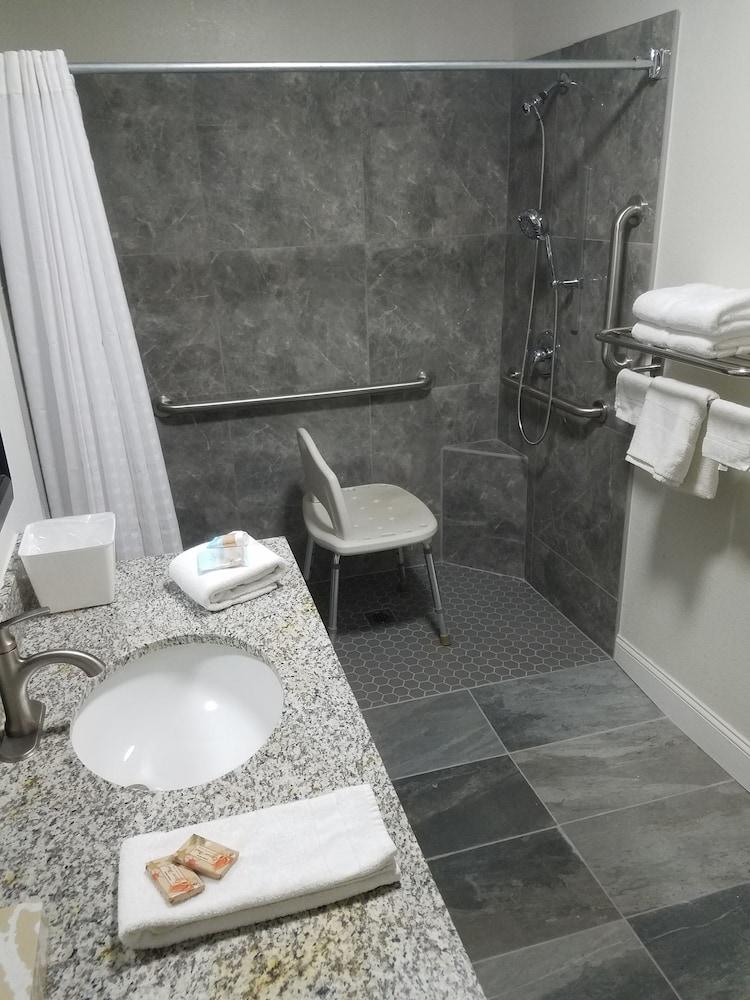 Sylvania Inn photo 20