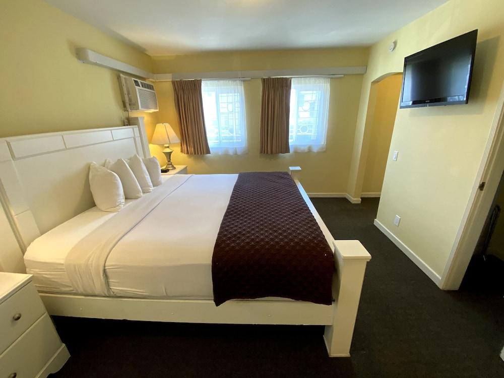 Hollywood Celebrity Hotel photo 7