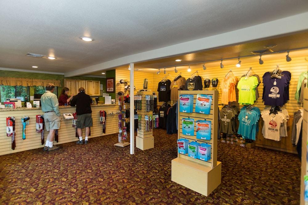 Morrison's Rogue River Lodge photo 17