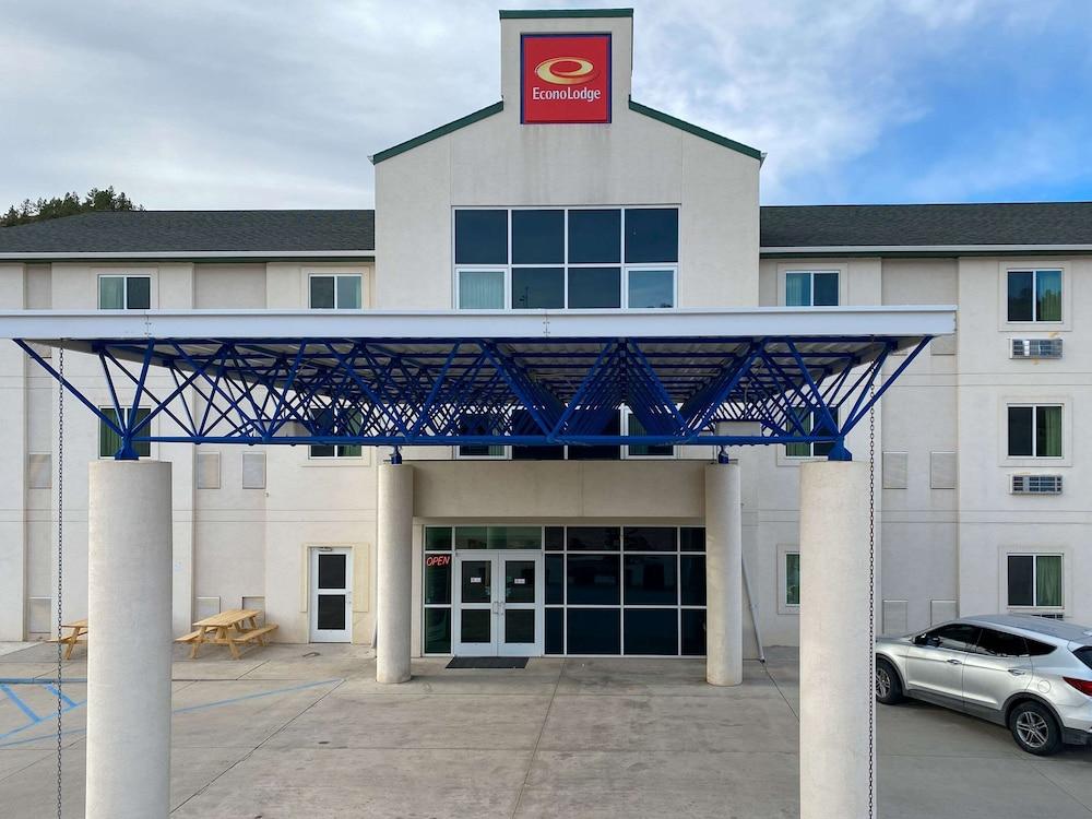 Econo Lodge Hot Springs South photo 6