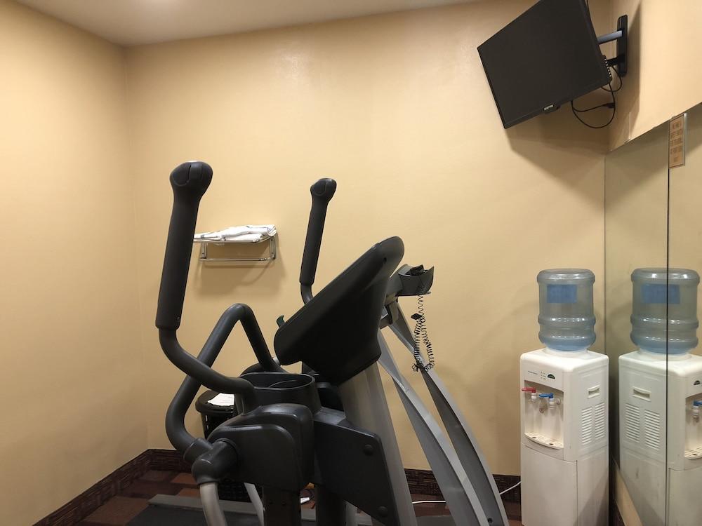 Econo Lodge Lubbock I-27 photo 27