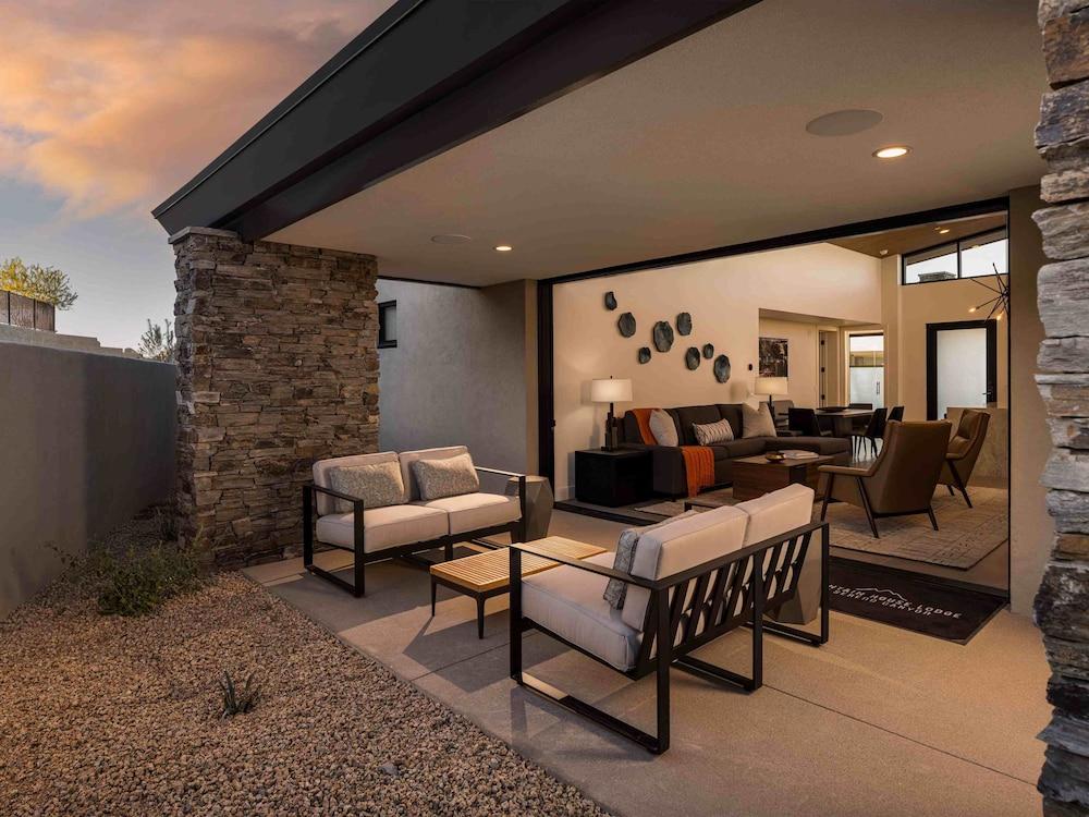 Mountain House Lodge at Sereno Canyon photo 11