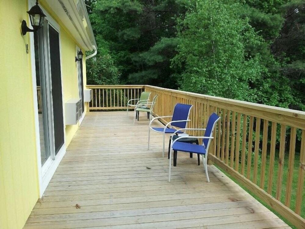Lake Winnipesaukee Motel photo 56
