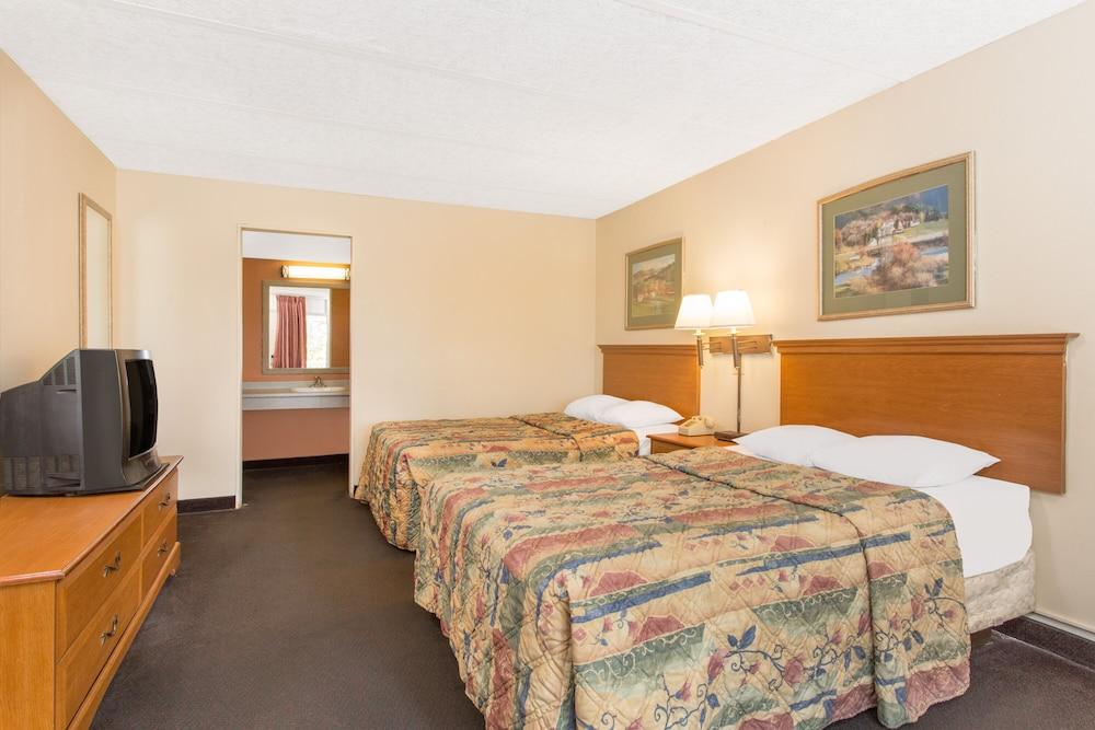 Garden Inn photo 19