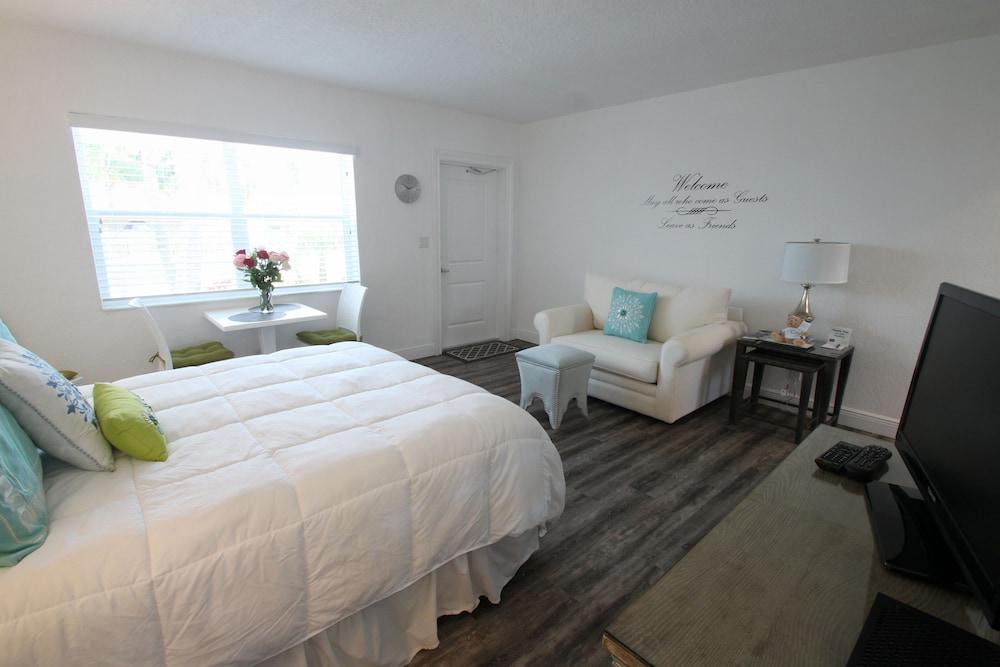 Sea Spray Inn photo 91