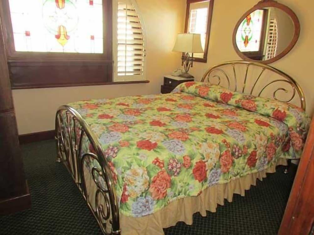 The Driftwood Resort photo 7