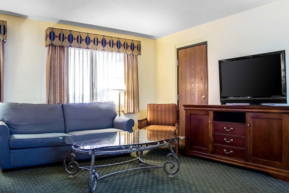 Quality Inn Wickenburg photo 14