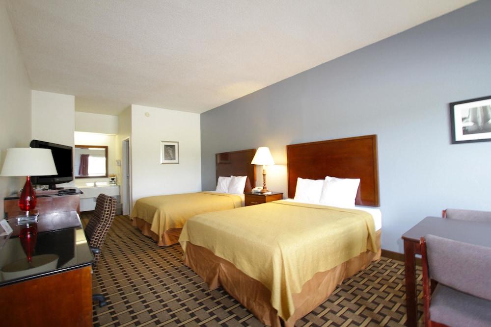 Americas Best Value Inn Kinston photo 6