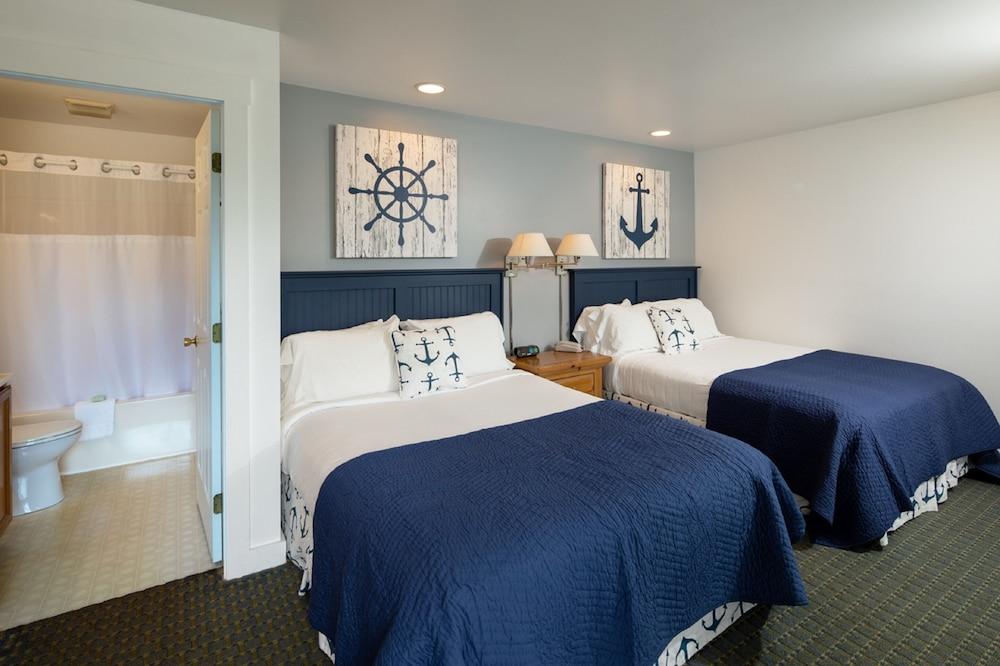 Glen Cove Inn & Suites photo 27