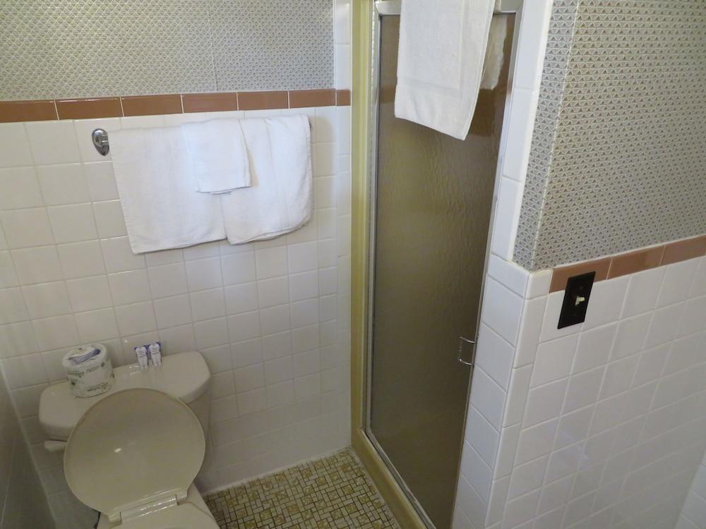 Red Ranch Motel photo 83