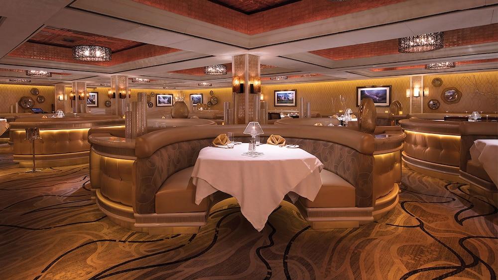 Western Village Inn & Casino by Peppermill Resorts photo 16
