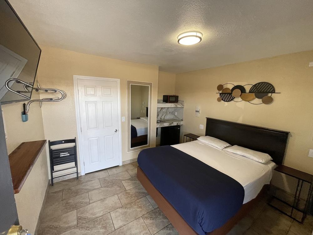 Perfect Inn Motel photo 15