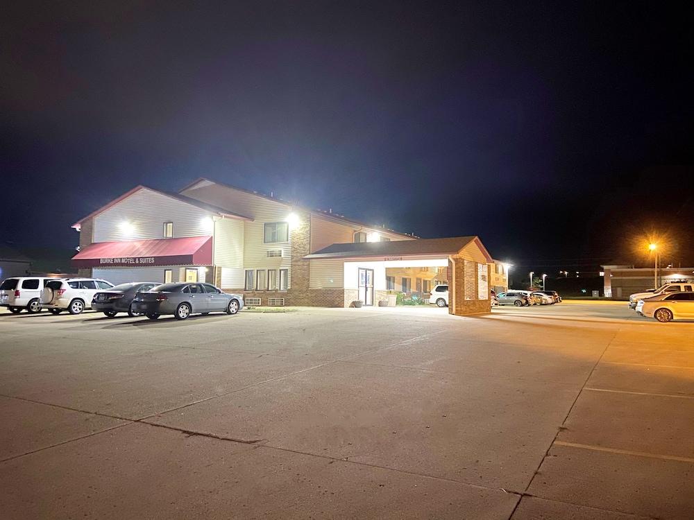 Burke Inn Motel & Suites photo 18