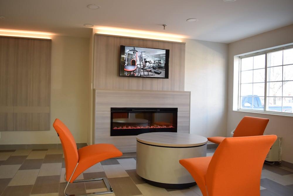 Microtel Inn & Suites by Wyndham Raleigh photo 17