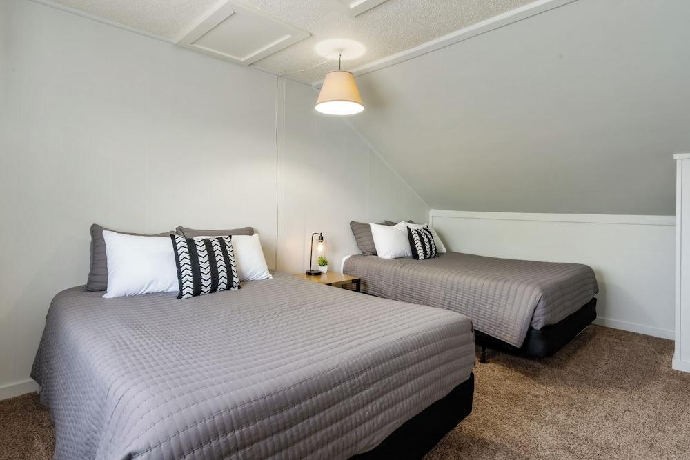 Fife Lake Lodge photo 36