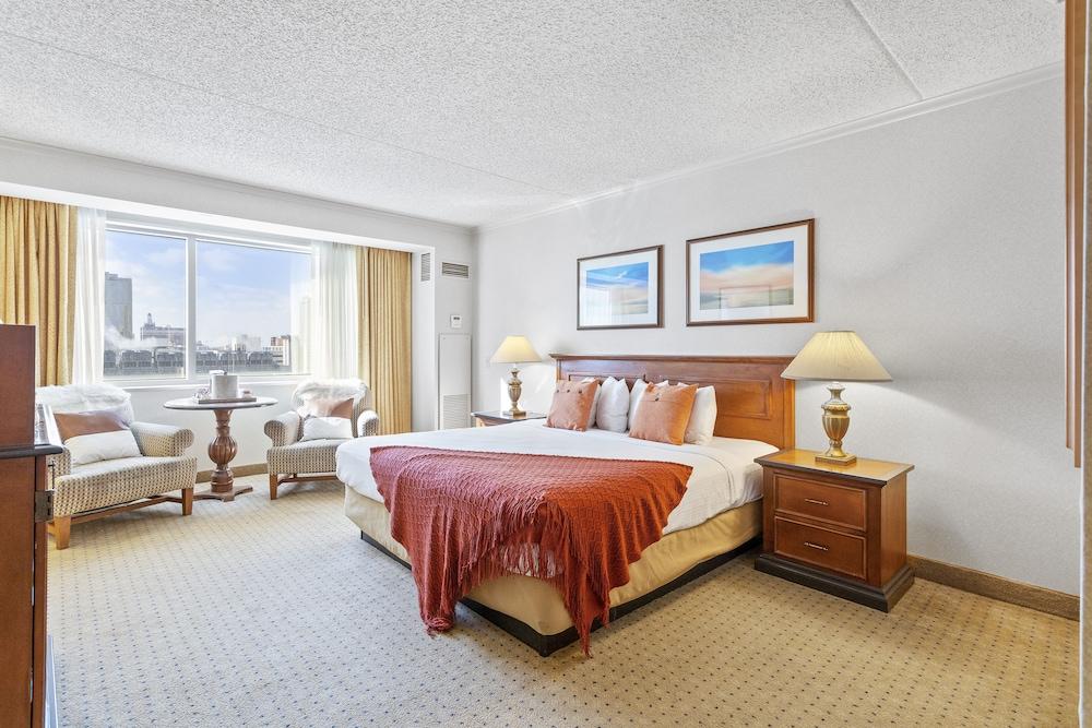CozySuites at Showboat photo 53