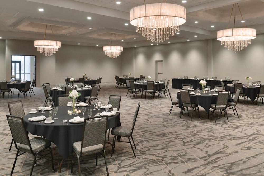 Holiday Inn Bloomington - Normal by IHG photo 10