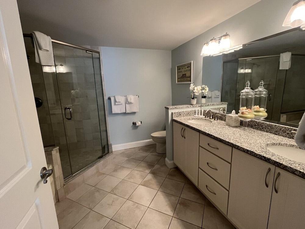 Miramar Condominiums photo 27