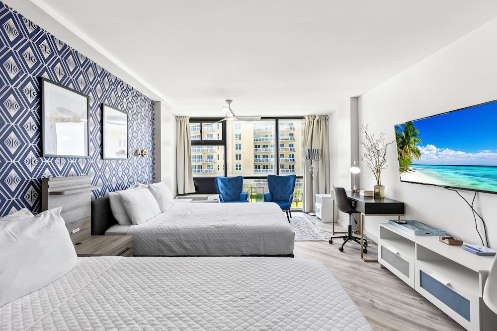 Oceanside Inn Studios by Brightwild photo 51