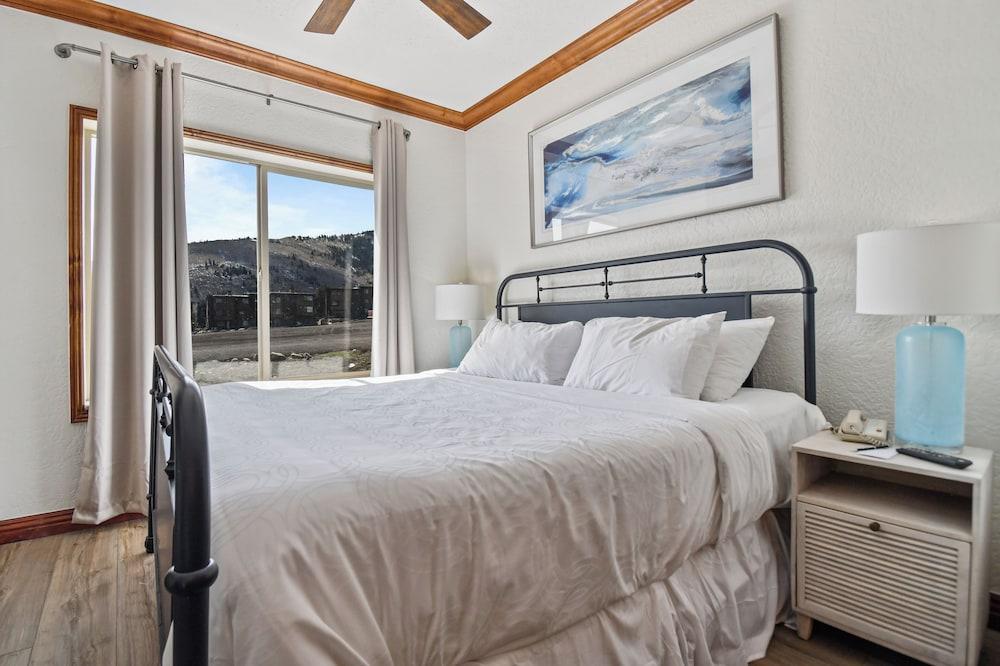 Westgate by Canyons Village Rentals photo 33