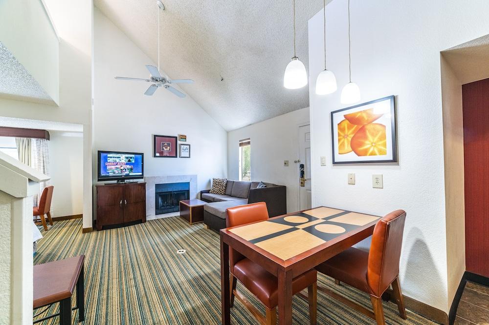 Metro Phoenix Extended Stay photo 20