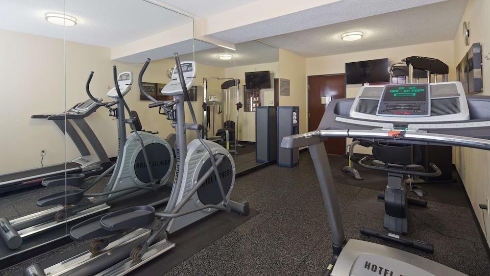 Best Western Plus Huntersville Inn & Suites Near Lake Norman photo 10