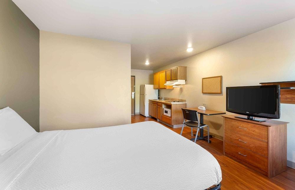Extended Stay America Select Suites - Akron - South photo 5