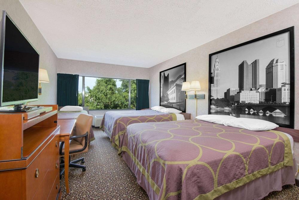 Super 8 by Wyndham Ashland photo 5