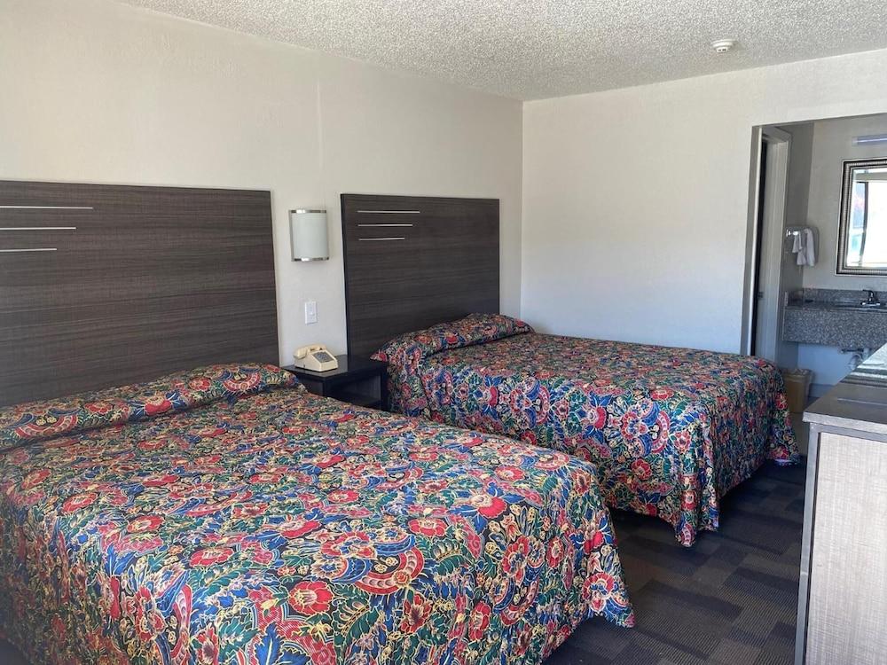 Jupiter Inn photo 5