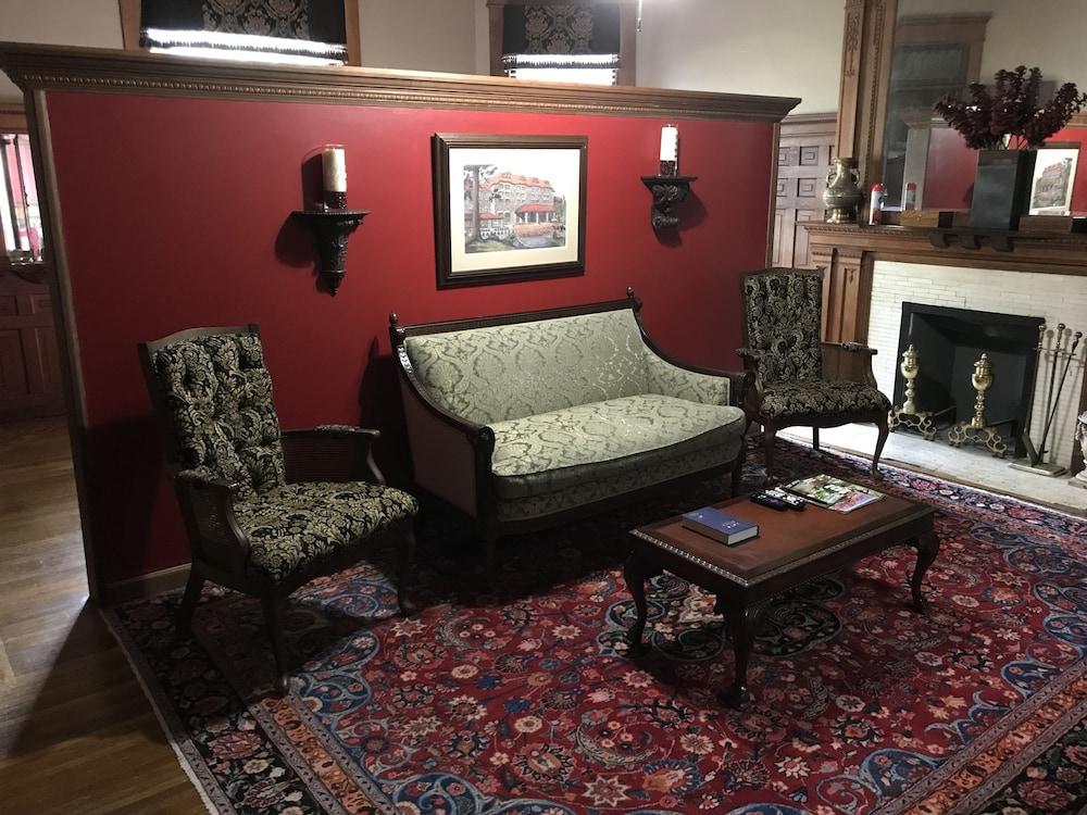 Edwardian Inn photo 32