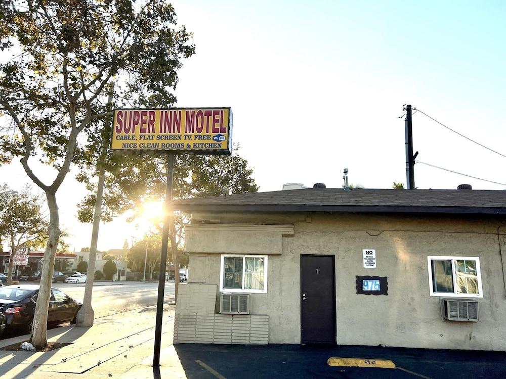 Super Inn photo 6