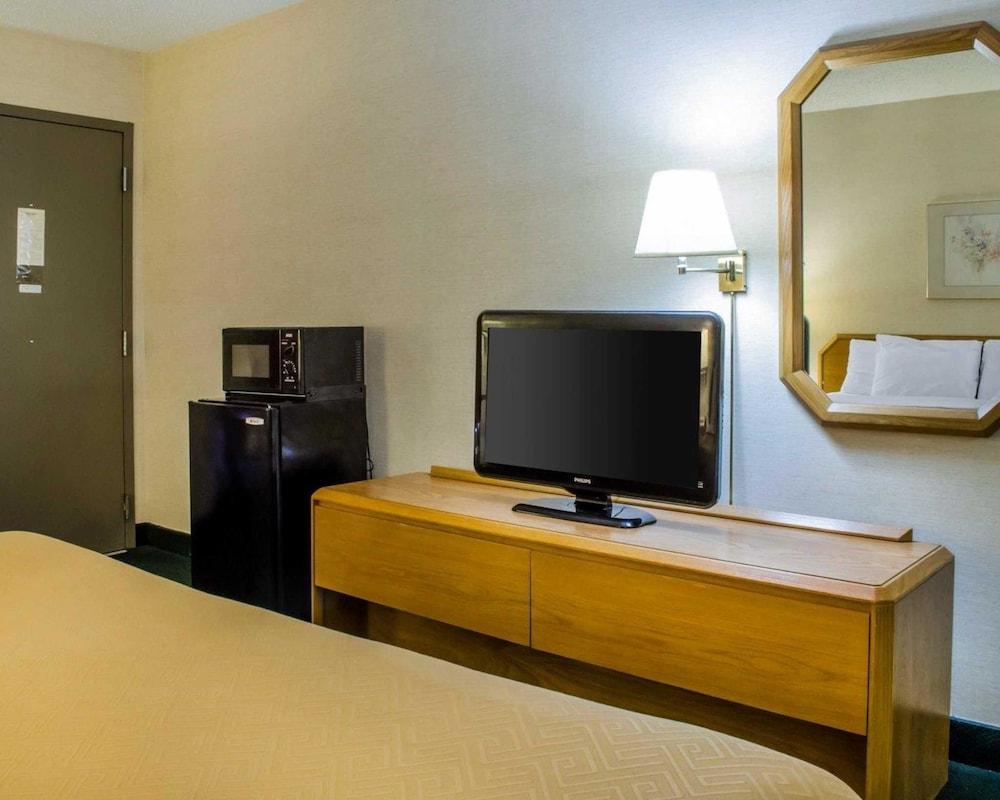 Econo Lodge Mifflintown photo 10
