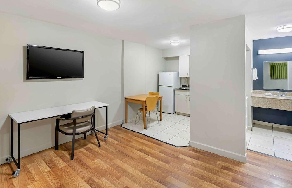 Extended Stay America Select Suites - Odessa photo 15
