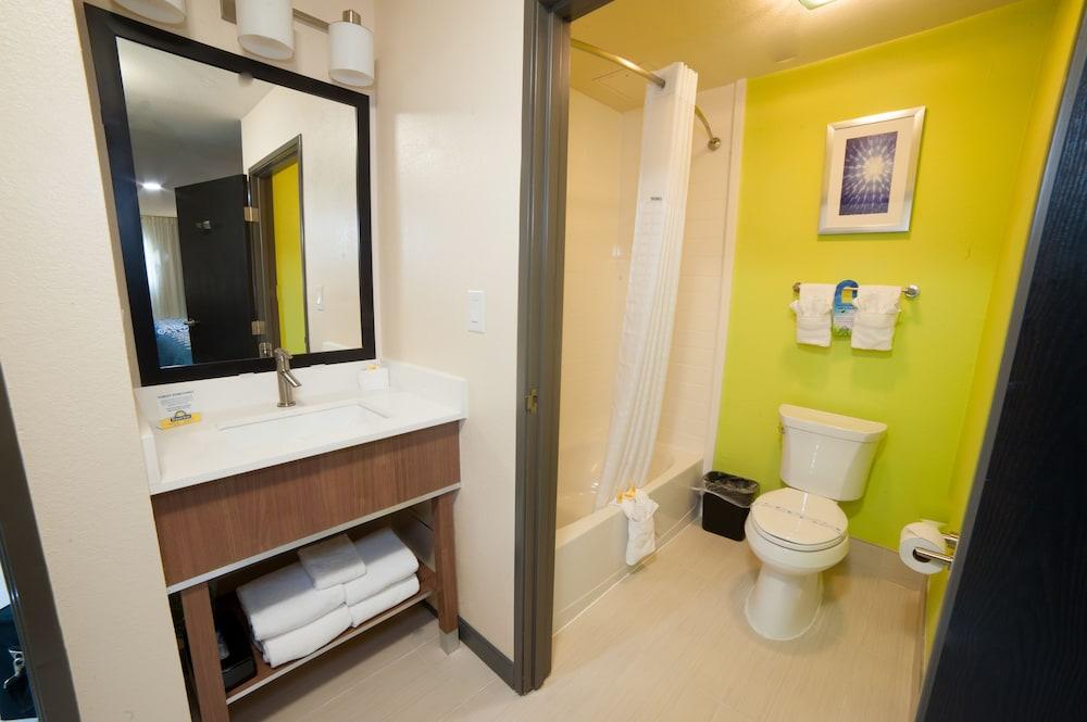 Arya Inn & Suites Farmers Branch photo 6