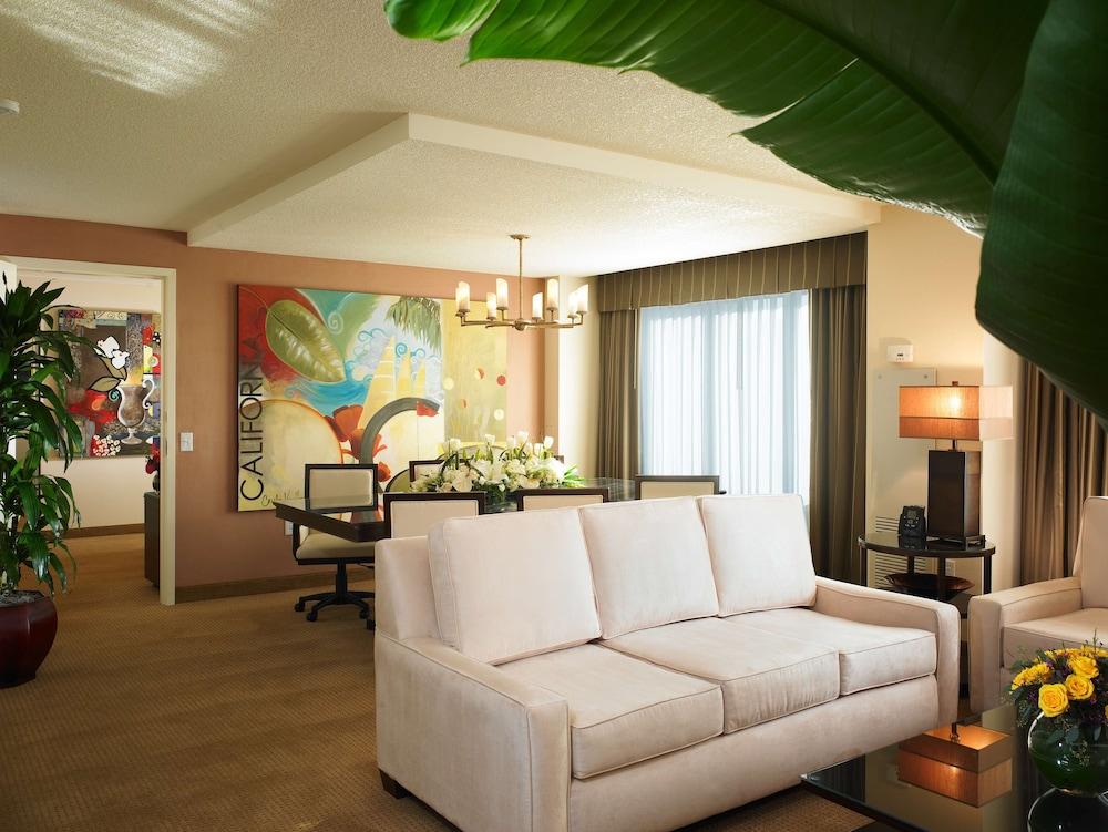 DoubleTree Suites by Hilton Anaheim Rsrt - Conv Cntr photo 13