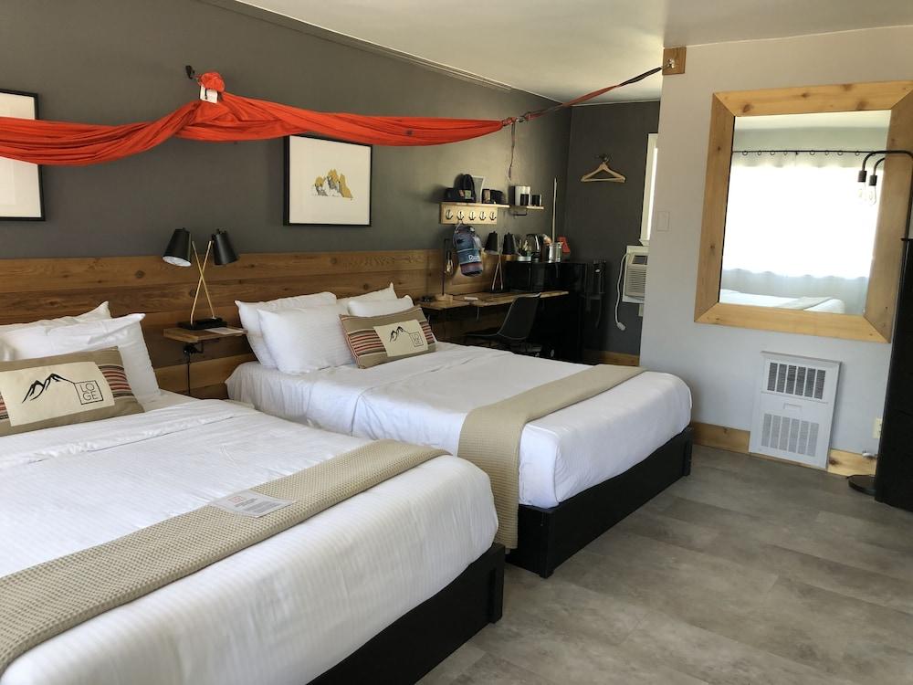 Summit View Inn photo 12
